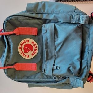 fjallraven kanken mini backpack